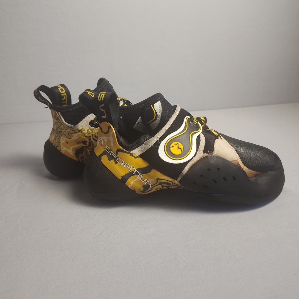 La Sportiva Solution Climbing Shoes Men8.5 Yellow Black Bouldering 41 Made Italy